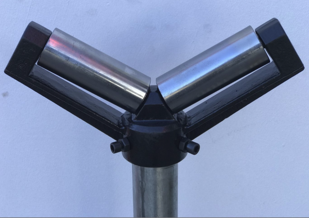 Heavy Duty V-Type Adjustable Height Roller Stands 52mm x 125mm (580-970 High) 200kg Capacity