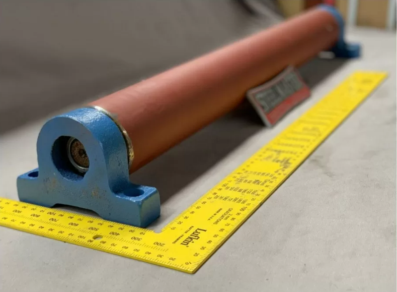 Heavy Duty Roller Assembly 620mm Wide, Complete with Bearing and Housing Assemblies (Sold Each)
