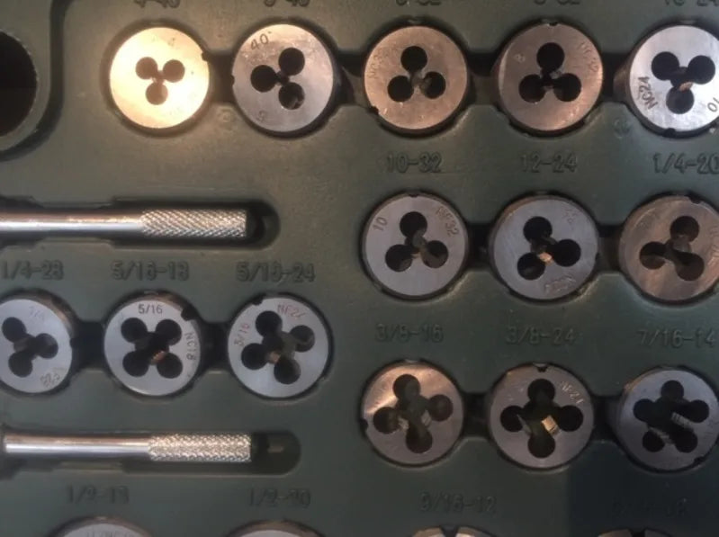Tap & Die Threading Set, 115 Piece Metric & SAE, in Carry Case