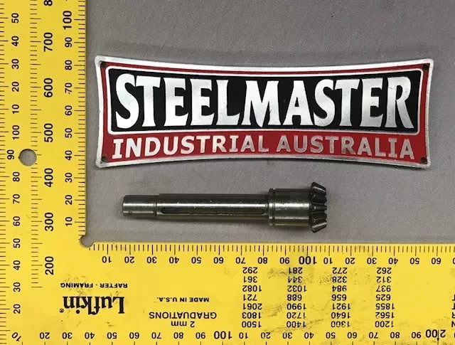 Mill Spindle Assembly, Index No 31, P/No LA-143 Cluster Gear Shaft