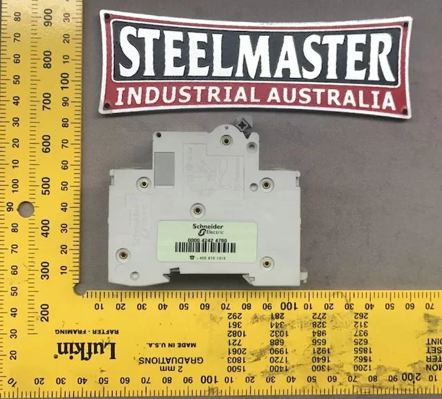 Green Push Button Top (ZB2 BA3C) for SM-MDY Hydraulic Press, Telemecanique