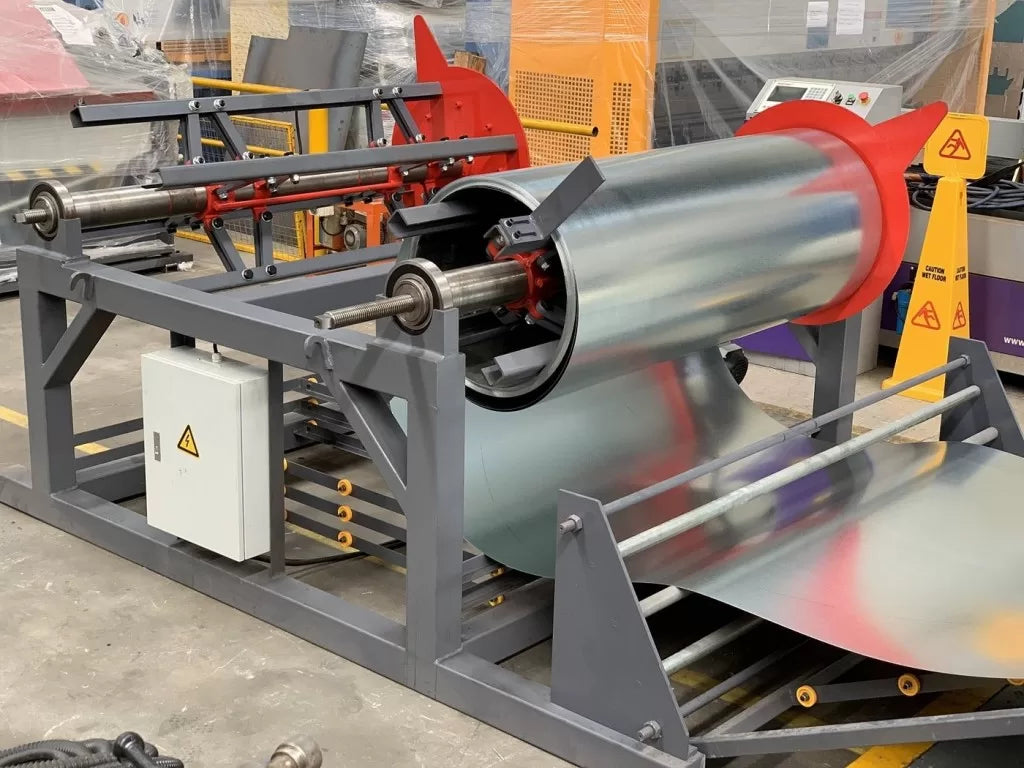 HVAC Auto Duct Line Model: AML-3, 1550mm, Twin Decoiler, Leveller/Ribbing/Notching/Shearing/Folding