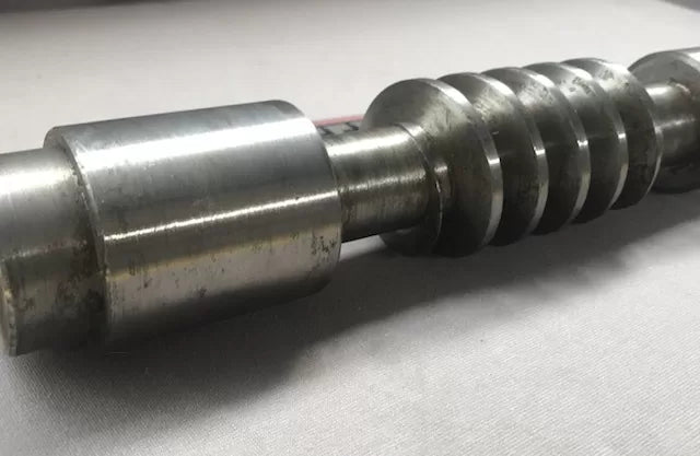 Motorised Curving Rolls Worm Shaft