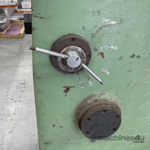 Used STP 4000 x 6 mm Swingbeam Guillotine