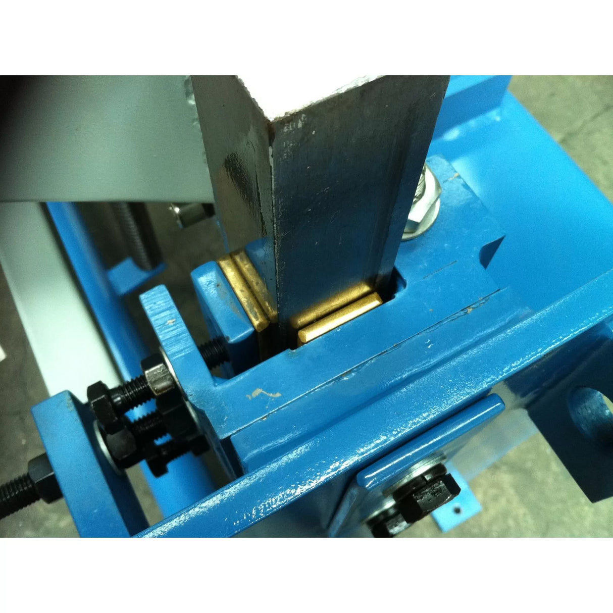 Guillotine Manual Treadle, 1270mm x 1.6mm, Safety Interlock Model