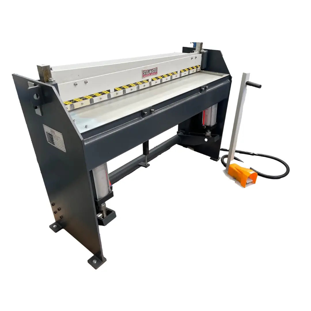 1270mm x 1.6mm Guillotine Pneumatic Operation