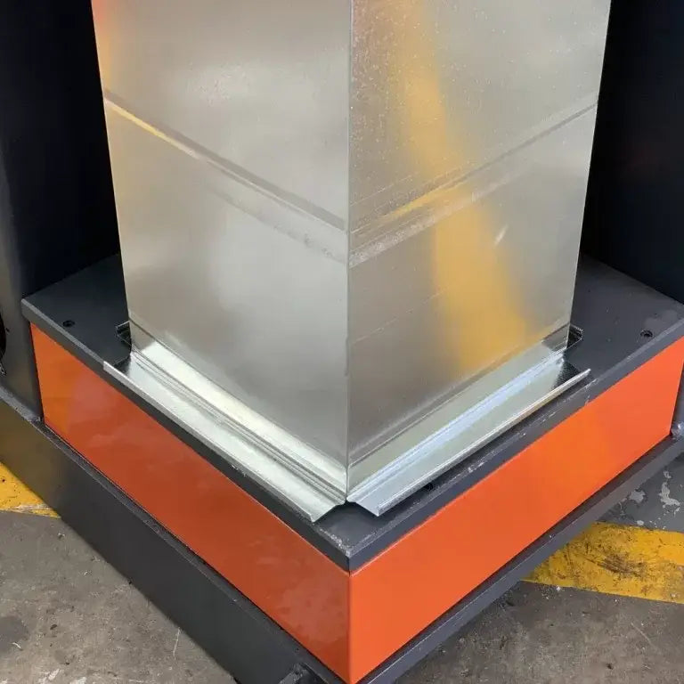 HVAC - Double Sided Corner TDF / TDC Auto Corner Inserter. Steelmaster Model: CC1-1600