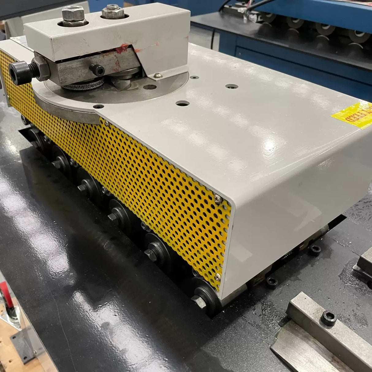 HVAC / Sheetmetal Lockseamer 1.2mm Capacity. Steelmaster Model: SM-L20N, 4 Profiles in 1