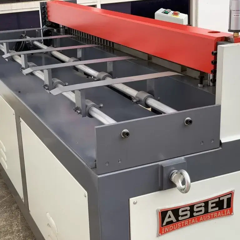 HVAC TDF Hydraulic Folder, Model: Ductmaster: TDFC 1600-1.5 Hydraulic Operated Folder