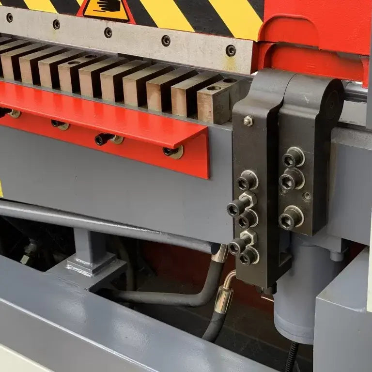 HVAC TDF Hydraulic Folder, Model: Ductmaster: TDFC 1600-1.5 Hydraulic Operated Folder