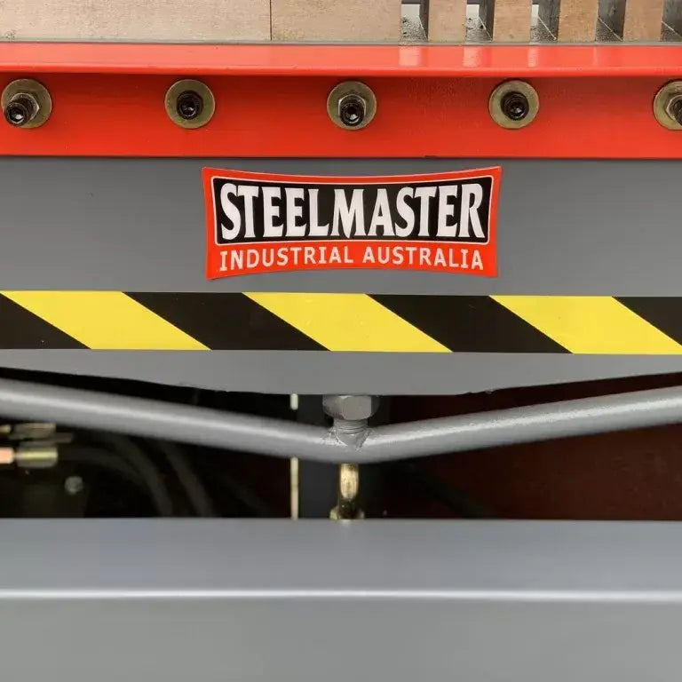HVAC TDF Hydraulic Folder, Model: Ductmaster: TDFC 1600-1.5 Hydraulic Operated Folder