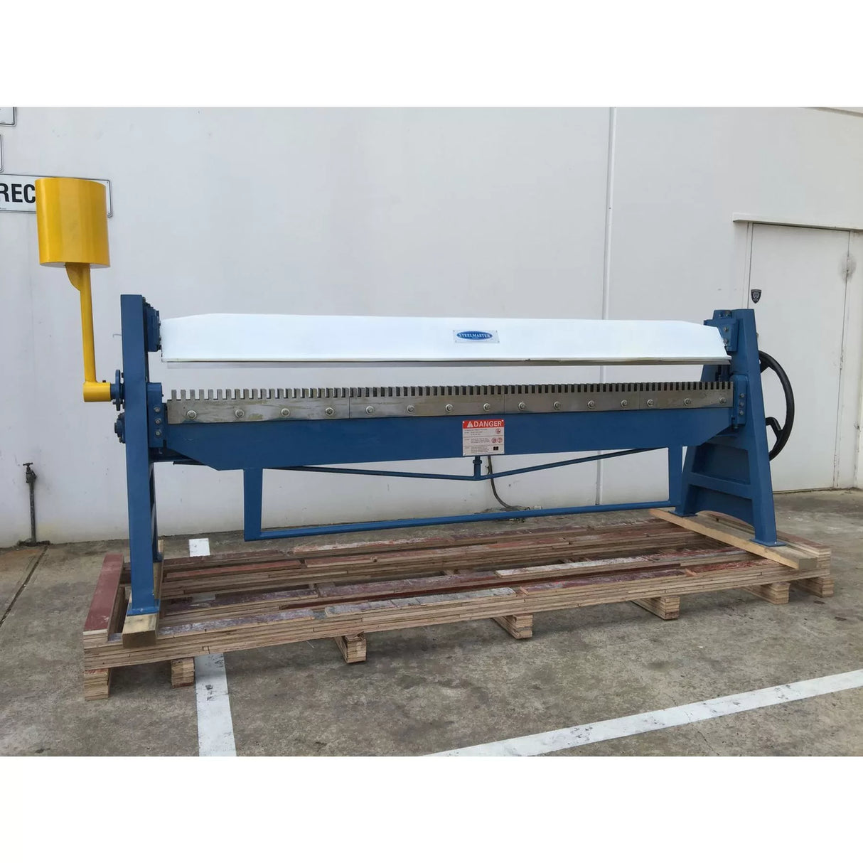 HVAC TDF Manual Folder, Model: SM-TDF2512 Steelmaster 2500mm x 1.2mm Manual Operated Folder