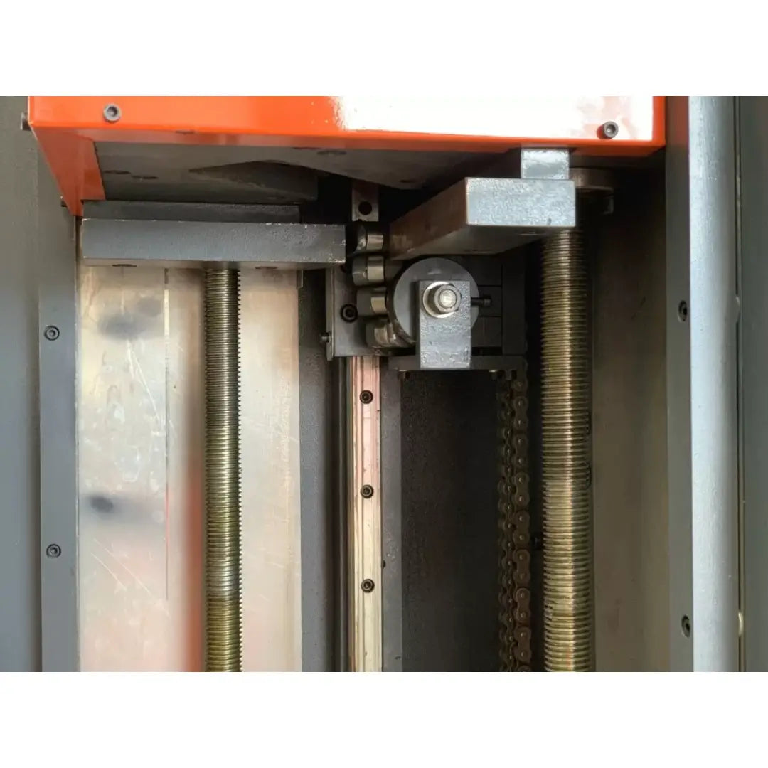 HVAC – Vertical Duct Seam Closing Machine - Steelmaster Model: VDSC-1600, 1000mm ~ 1550mm Range