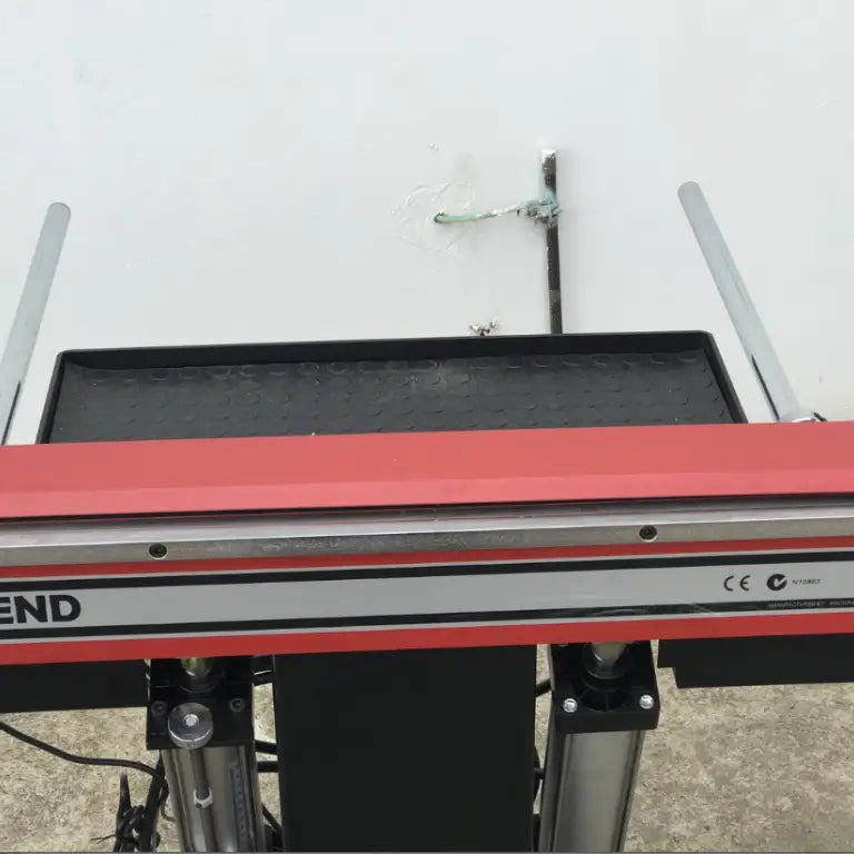 Electromagnetic Sheet Metal Folding Machine 1250mm x 1.6mm, Powered