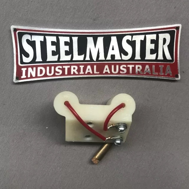 Universal Mill, Electric Brake System, Electro Holder C/W Electrodes & Springs