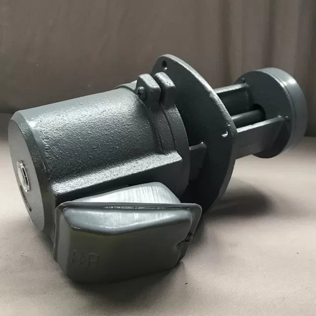 Coolant Pump 415V, 115mm Leg Length, 2850 RPM