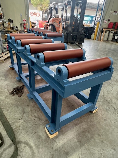 Heavy Duty Gravity Roller Conveyor 2000mm x 520mm Wide, with 280mm High Side Rollers (Non-Powered)
