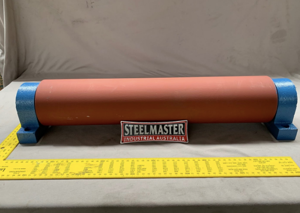 Heavy Duty Roller Assembly 520mm Wide, Complete with Bearing and Housing Assemblies (Sold Each)