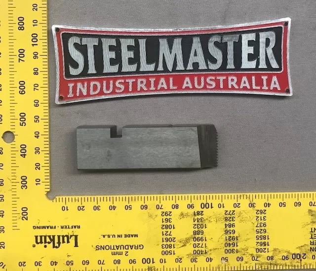 Pipe Threader Die 12mm x 1.75mm Pitch for SM-RGM4