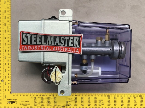 Universal Mill, Auto Lube