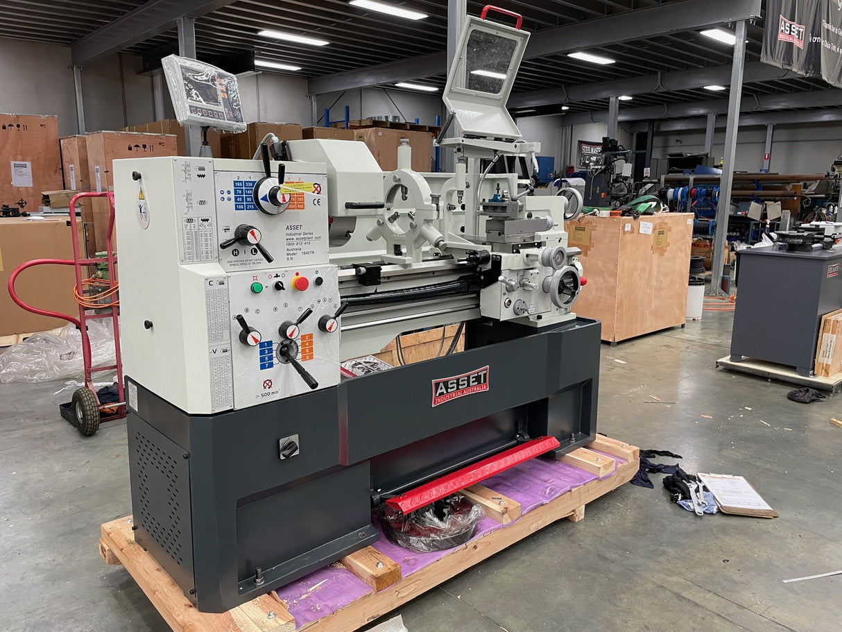 ASSET 1640TR – EURO Toolroom Precision Lathe. 1000mm Centres, 410mm Swing, 52mm Bore, 2 Axis DRO