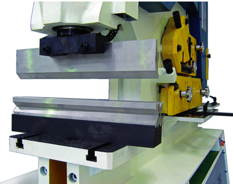 SM-PS70 Pressbrake Assembly 300mm Blade Length with Tooling & Attachments