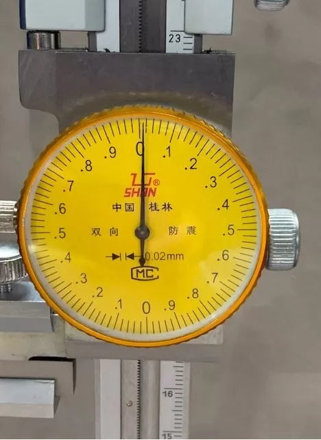 Dial Height Gauge, Metric, 0-300mm Range
