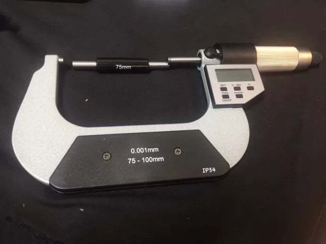 Digital LCD Micrometer Set, 4 Piece, 0-100mm Range
