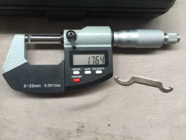 Digital Micrometer, 0-25mm Range, Dual Reading