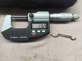 Digital Micrometer, 0-25mm Range, Dual Reading