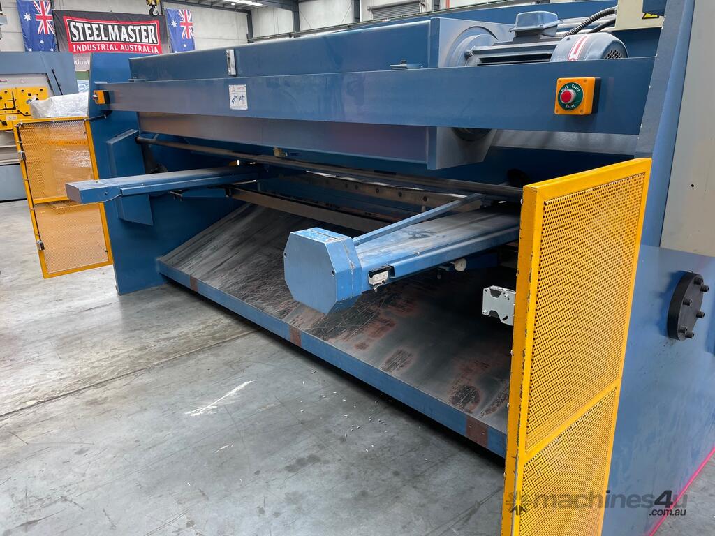 STEELMASTER SBHS3206 GUILLOTINE