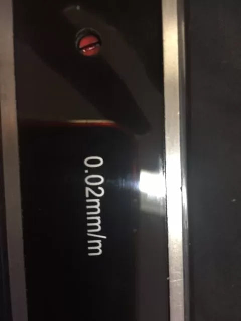 Precision Machine Level 0.02, 300mm Length