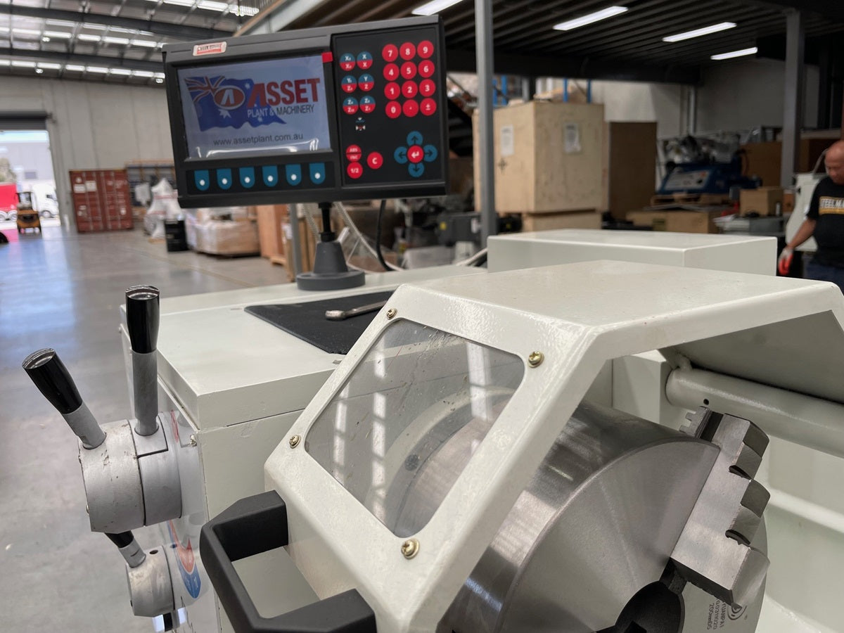 SM-1440B Centre Lathe (415V) - 1000mm Centres , 356mm Swing , 51mm Bore