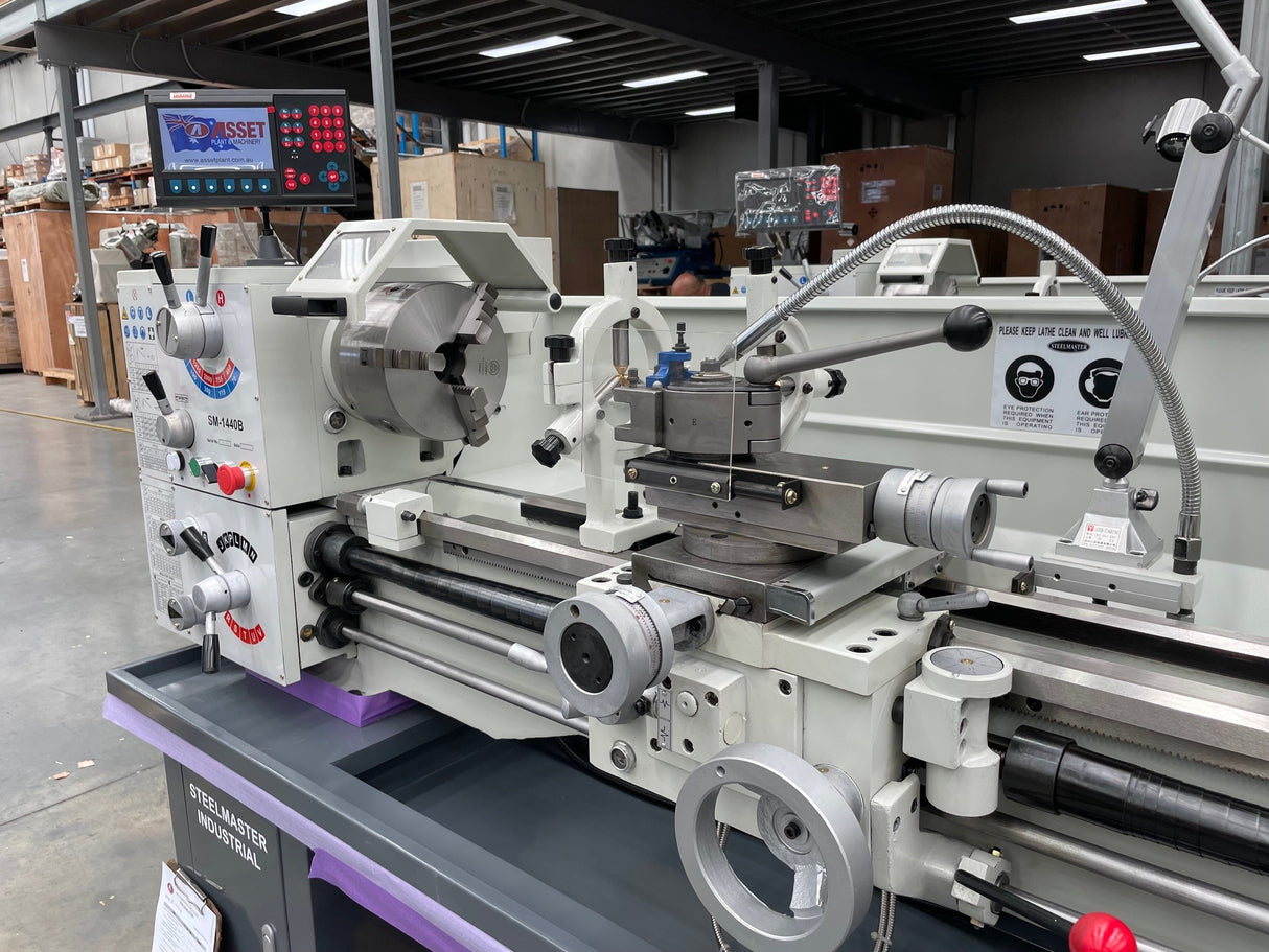 SM-1440B Centre Lathe (415V) - 1000mm Centres , 356mm Swing , 51mm Bore