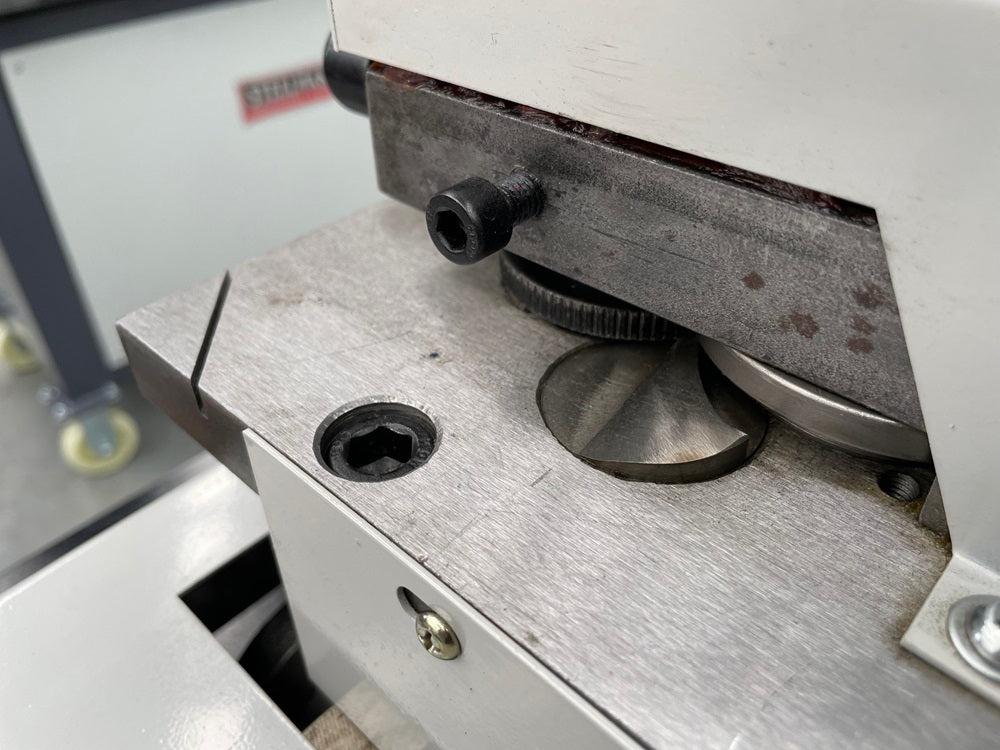 Lockseamer, 16# Capacity, 6 Profiles, 415V