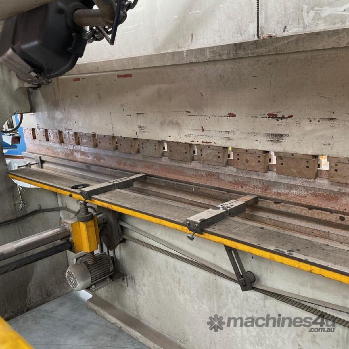 Madison NC Pressbrake 125/4000