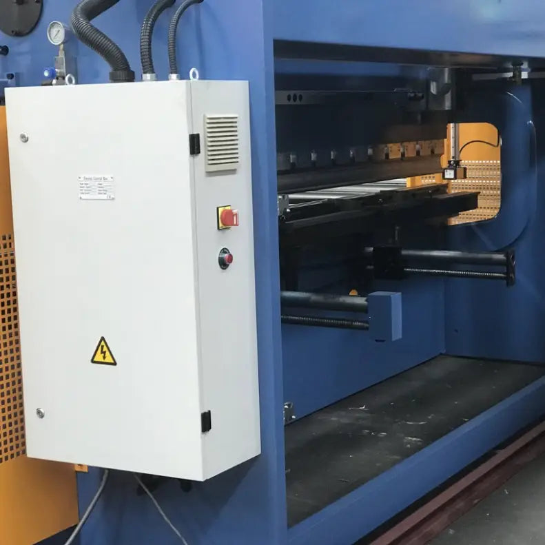 Absolute NC Hydraulic Pressbrake 3200mm x 135Ton. 2 Axis Estun E21 Controller