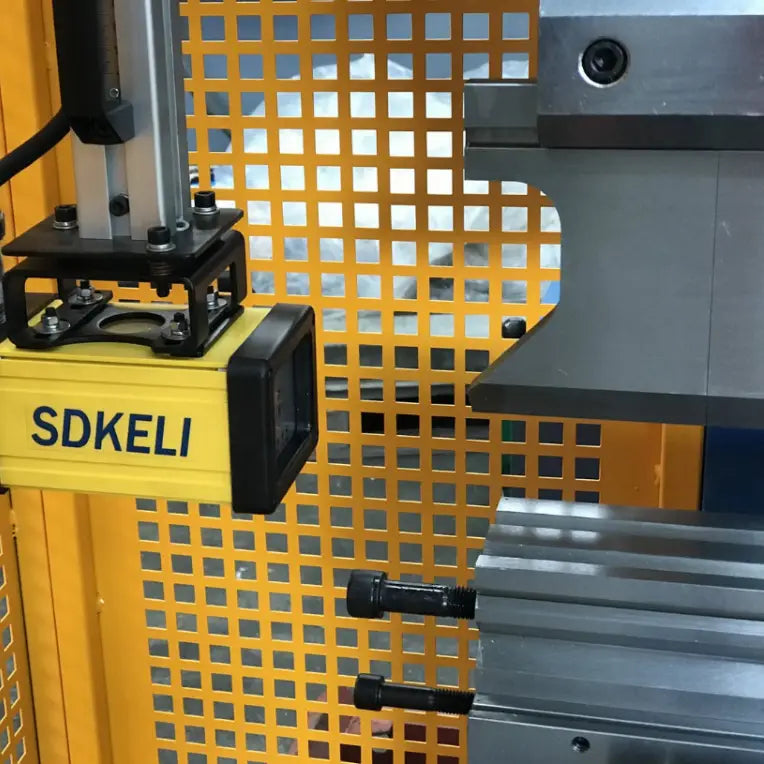NC Hydraulic Pressbrake. 3200mm x 90Ton. 2 Axis NC Estun E21+ Controller