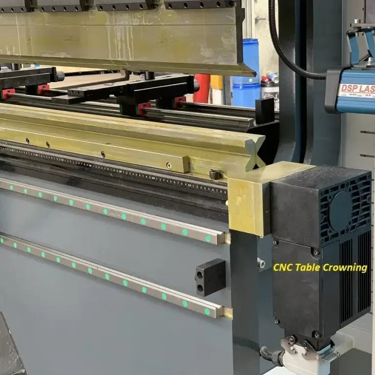 3200mm x 135Ton 5 Axis CNC Pressbrake 3200mm x 135Ton, 5 Axis Delem DA58T Control