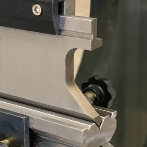 Asset Industrial Hydraulic NC Pressbrake. 4000mm x 175Ton. 2 Axis Controller, Table Crowning