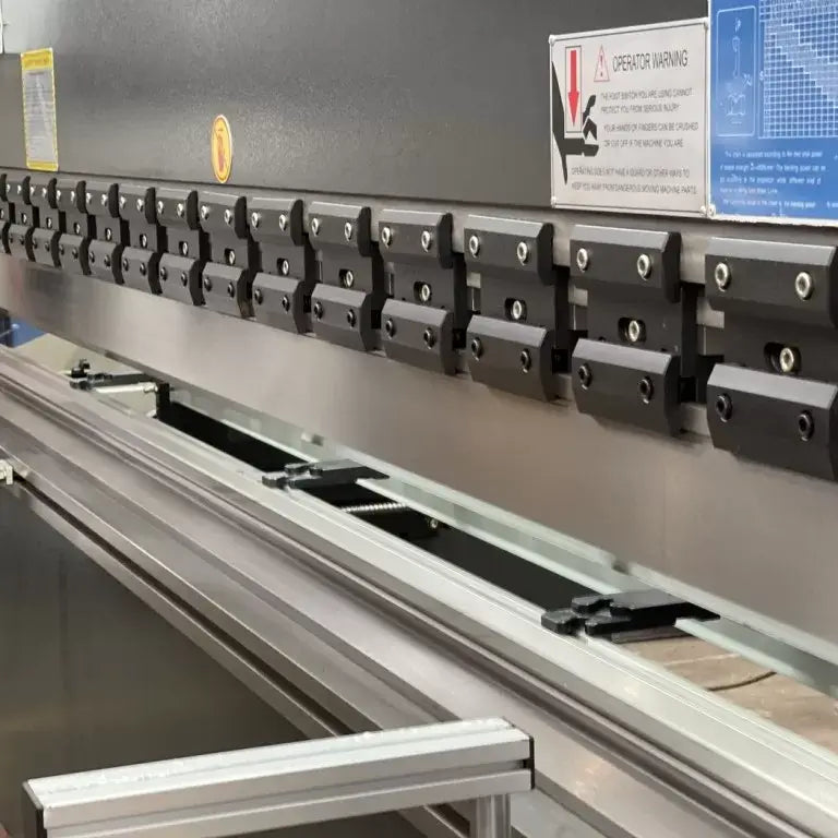 Asset Industrial Hydraulic NC Pressbrake. 4000mm x 220Ton. 2 Axis Controller, Table Crowning