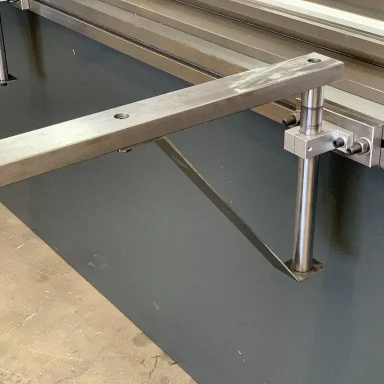 Asset Industrial Hydraulic NC Pressbrake. 4000mm x 135Ton. 2 Axis Controller