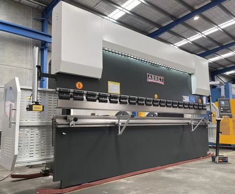 220Ton NC2 Press Brake for Sheetmetal Bending