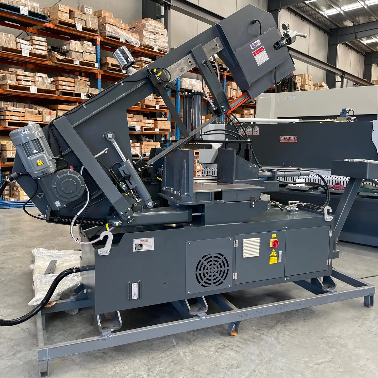NEW MODEL: Automatic NC Mitre Bandsaw, 620mm x 440mm RHS, 450mm Round Capacity, Bundle Clamp