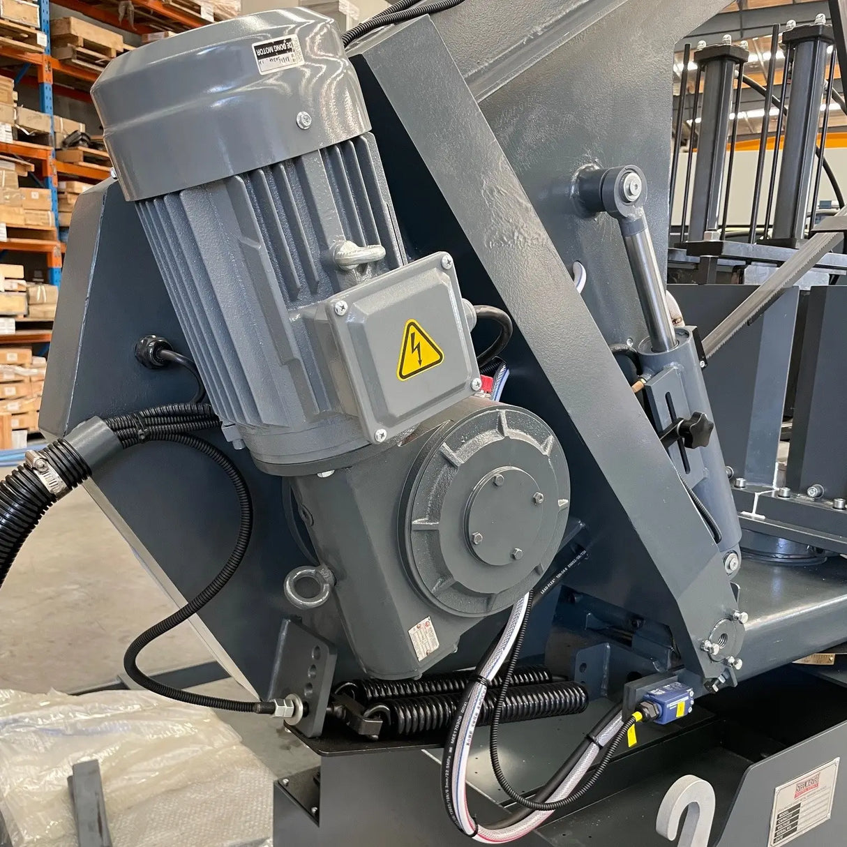 NEW MODEL: Automatic NC Mitre Bandsaw, 620mm x 440mm RHS, 450mm Round Capacity, Bundle Clamp
