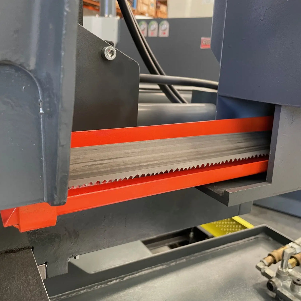 NEW MODEL: Automatic NC Mitre Bandsaw, 620mm x 440mm RHS, 450mm Round Capacity, Bundle Clamp