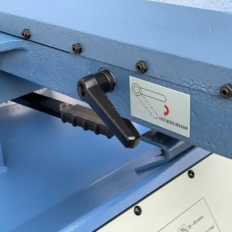 Semi-Automatic Hydraulic Double Mitre Bandsaw, 530mm RHS x 355mm Round Capacity