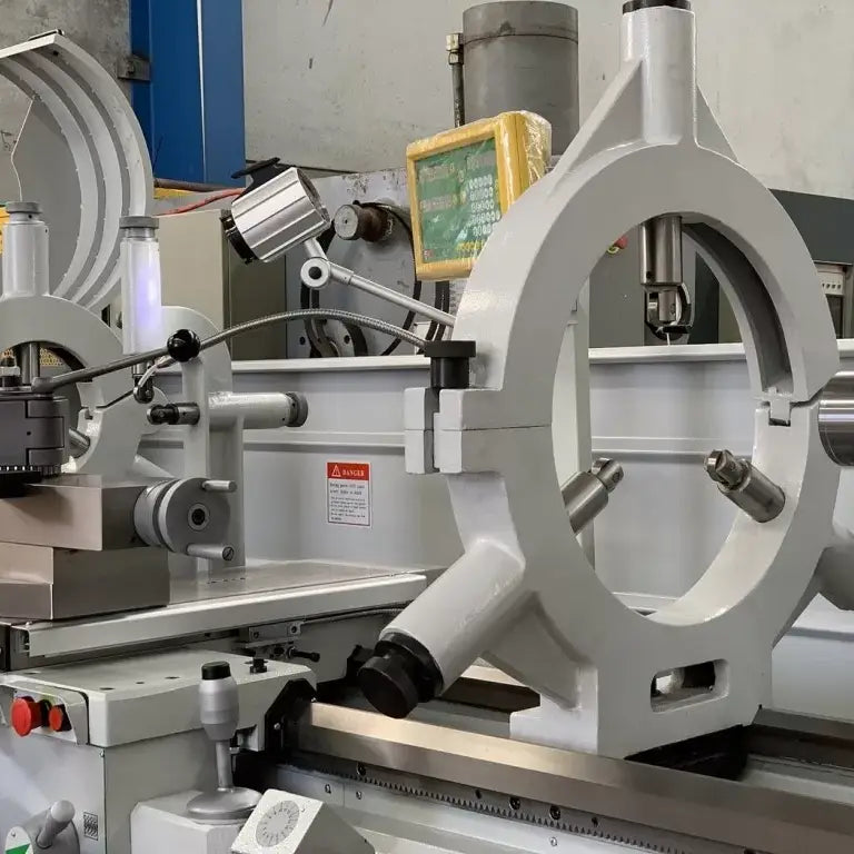 ASSET 2680 - Big Bore Lathe with Rapid Saddle - 2000mm Centres , 660mm Swing , 105mm Bore