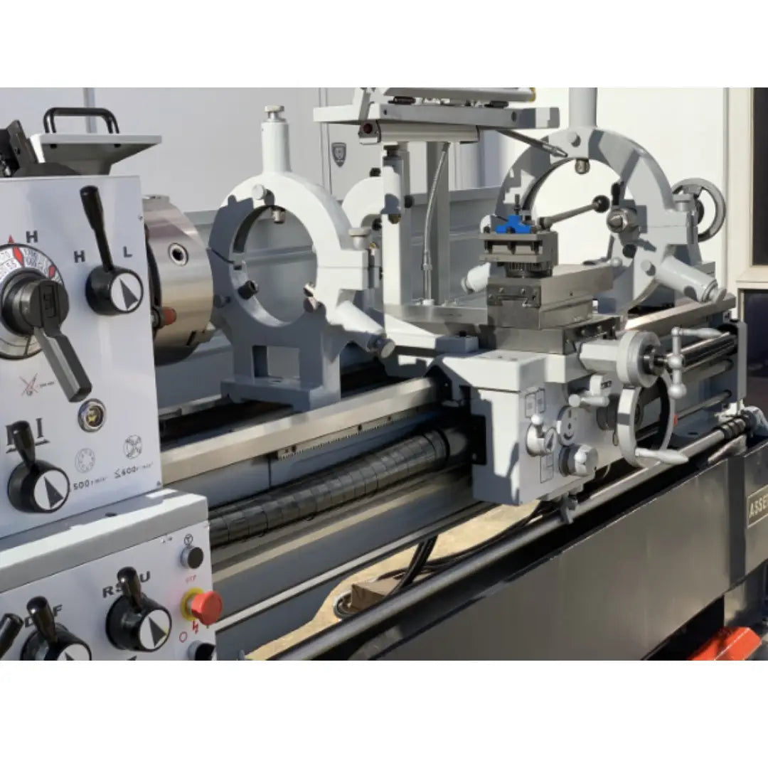 ASSET 1840B - EURO Big Bore Precision Lathe - 1000mm Bed , 460mm Swing , 80mm Bore