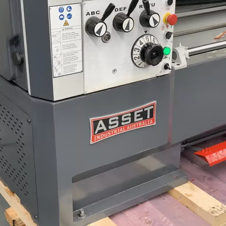 EURO Big Bore Precision Lathe - 1500mm Bed , 460mm Swing , 80mm Bore